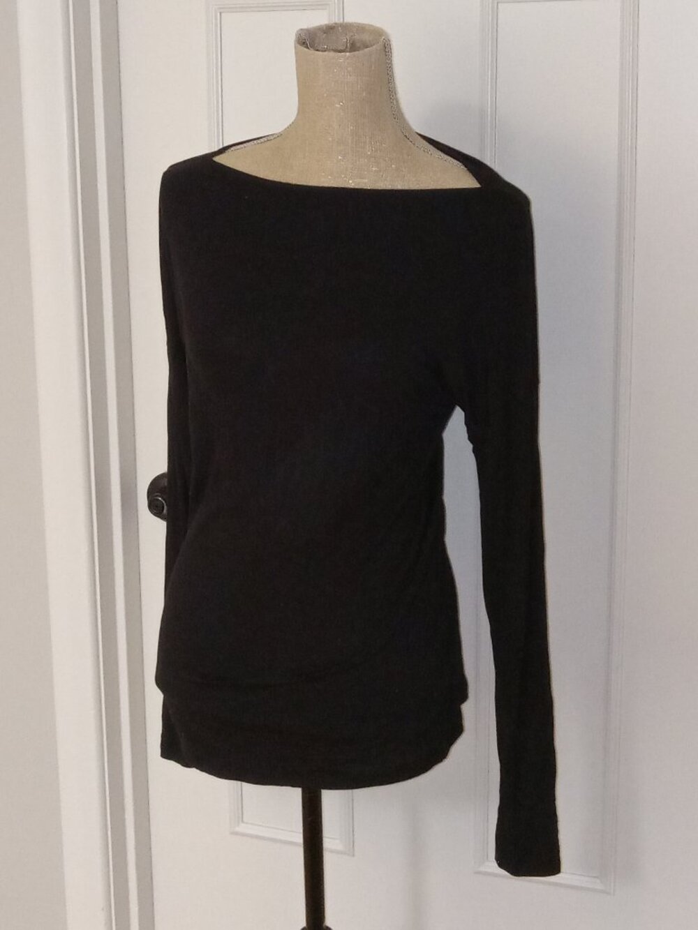 Vince Long Sleeve Boatneck Stretch Top